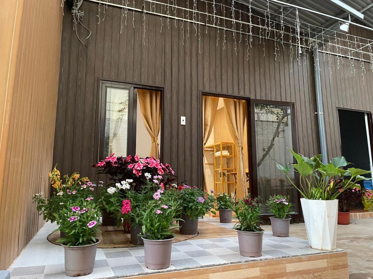Pleiku Homestay Bagian luar foto