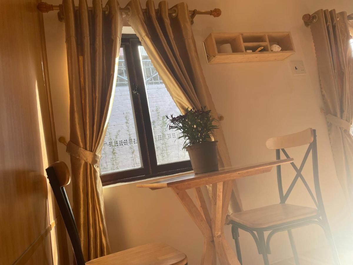Pleiku Homestay Bagian luar foto